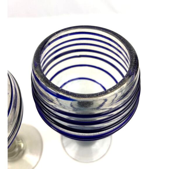 Set 2 Hand Blown Mexican Glass Wine w/ Blue Swirl Bubbles - Picture 7 of 12